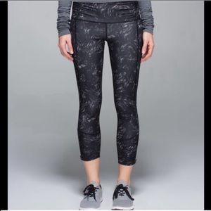 Lululemon Runday Luxtreme Crop Legging
